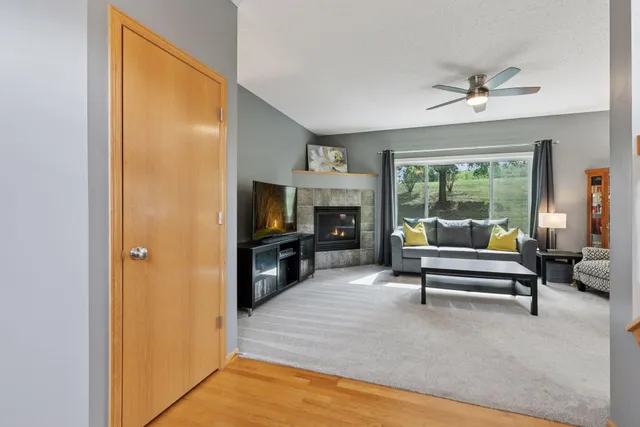 $399,999 | 1536 Stonewood Lane, Eagan, MN 55122