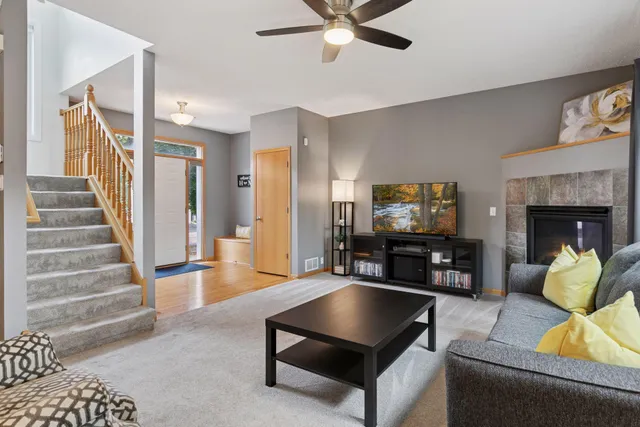 $399,999 | 1536 Stonewood Lane, Eagan, MN 55122