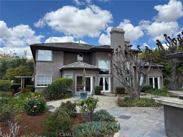 $10,000 | 22720 High Tree Circle, Yorba Linda, CA 92887