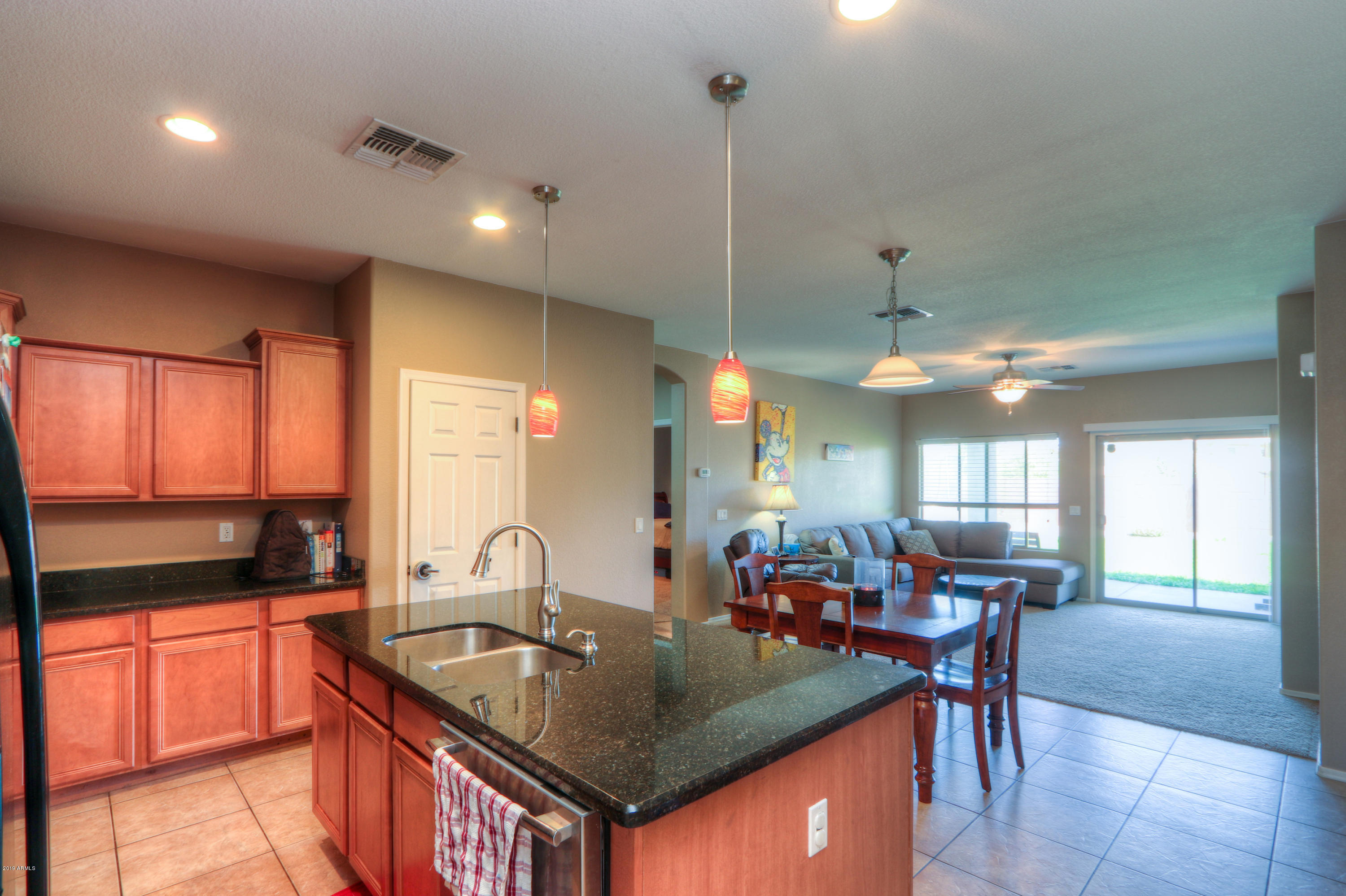 44100 Stonecreek Road Maricopa, AZ 85139 - Photo 13 of 55 08