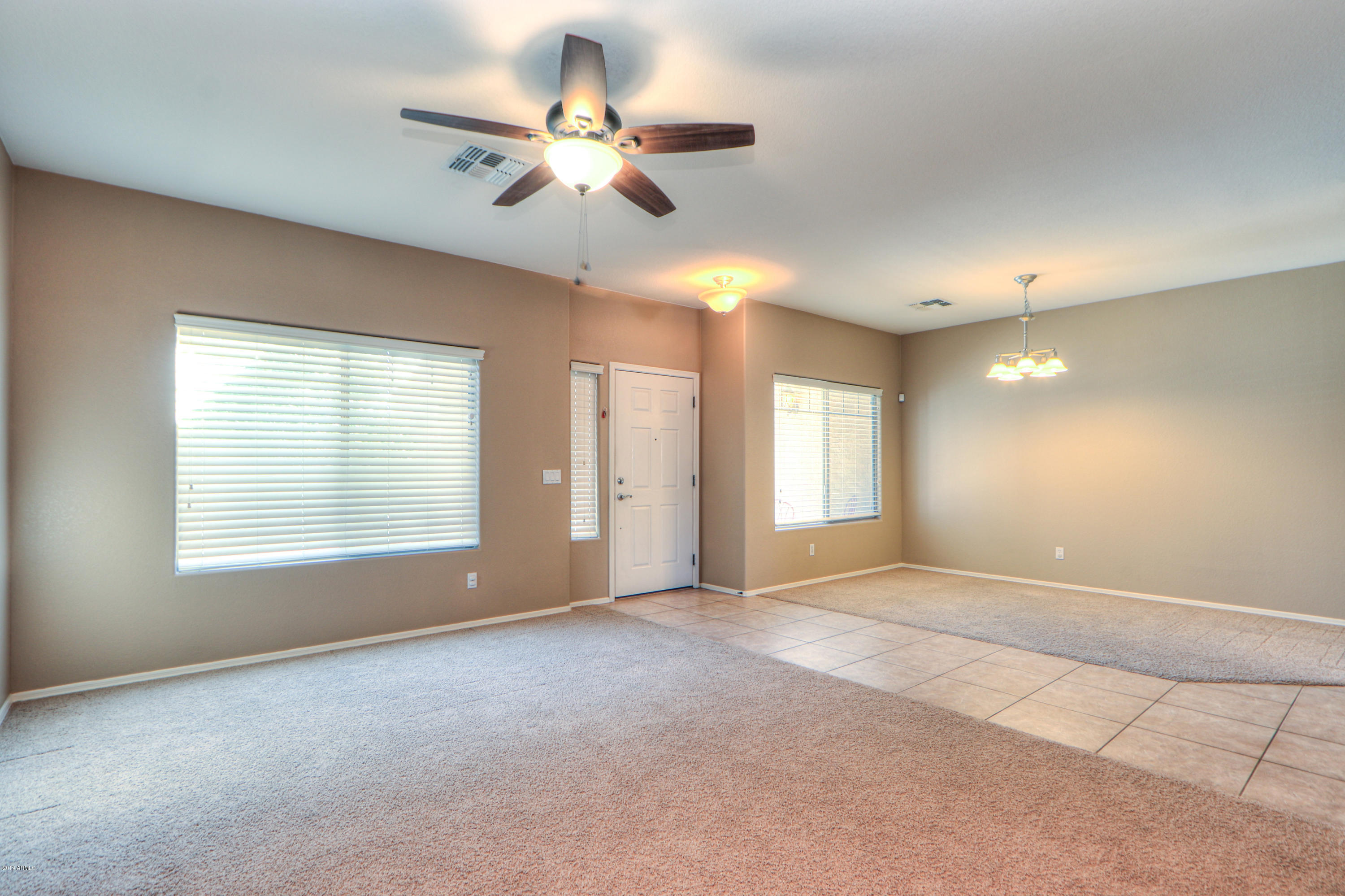 44100 Stonecreek Road Maricopa, AZ 85139 - Photo 5 of 55 73
