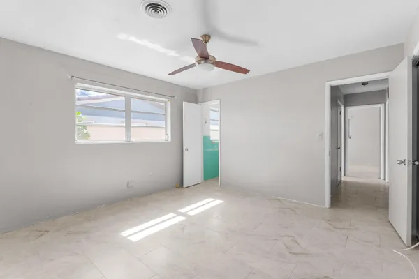 $585,000 | 1941 Northeast 28th Avenue, Pompano Beach, FL 33062