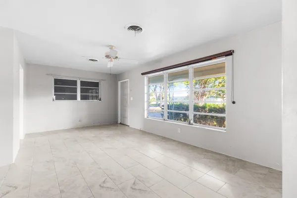 $585,000 | 1941 Northeast 28th Avenue, Pompano Beach, FL 33062