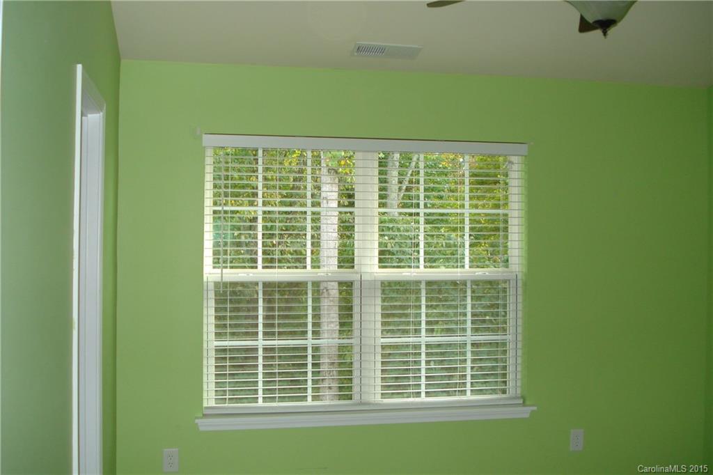 154 Limerick Road, Unit B Mooresville, NC 28115 - Photo 10 of 15 Gallery Image 10
