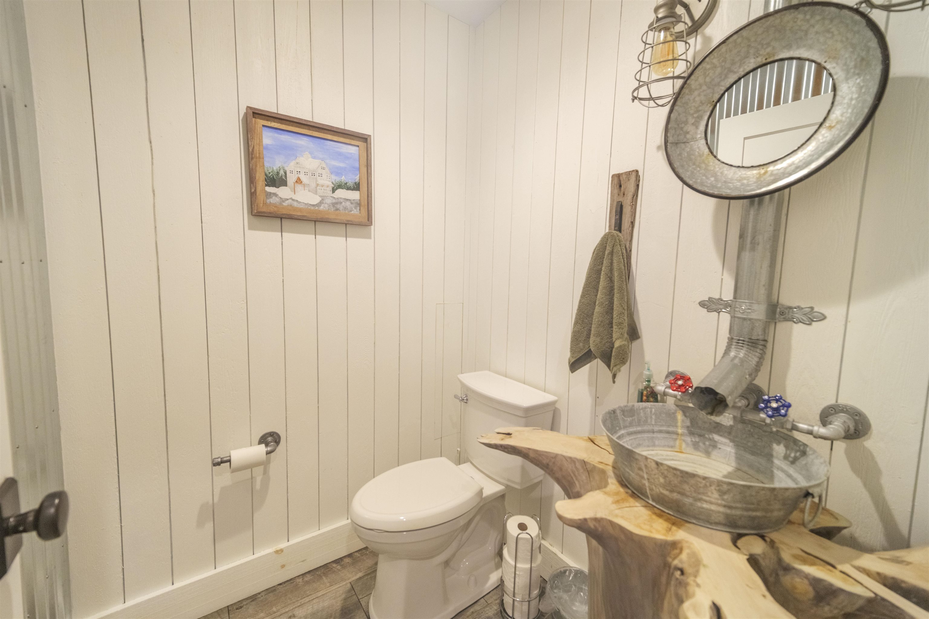 420 Ray Hill Road Wilmington, VT 05363 - Photo 19 of 47 Gallery Image 19