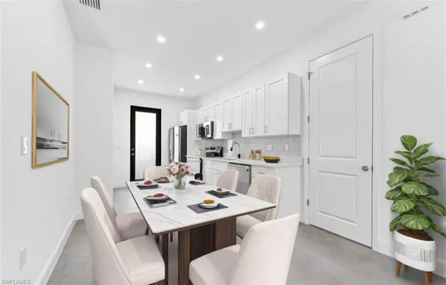 $2,000 | 11681 Pawley Avenue, Bonita Springs, FL 34135