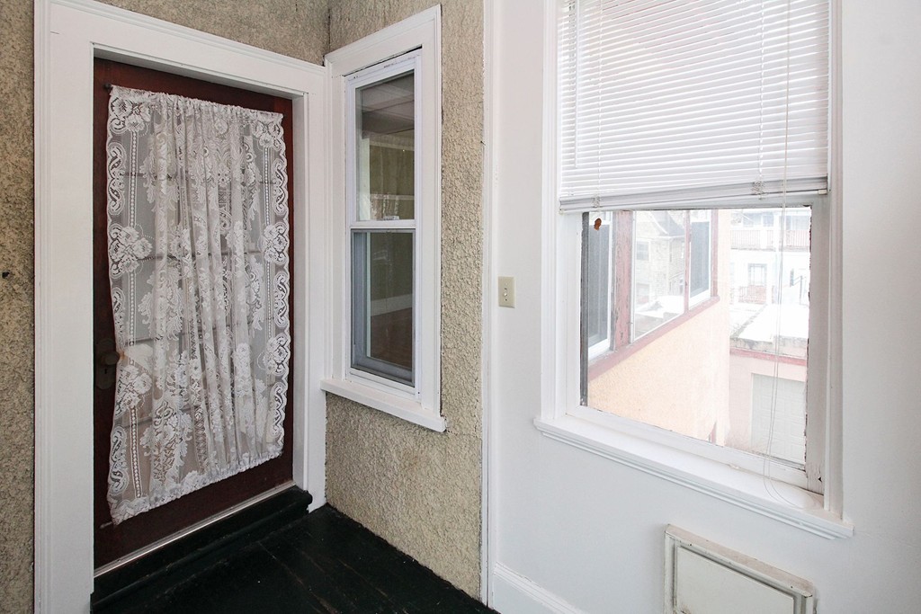 25 Ricker Road Newton, MA 02458 - Photo 21 of 30 Gallery Image 21