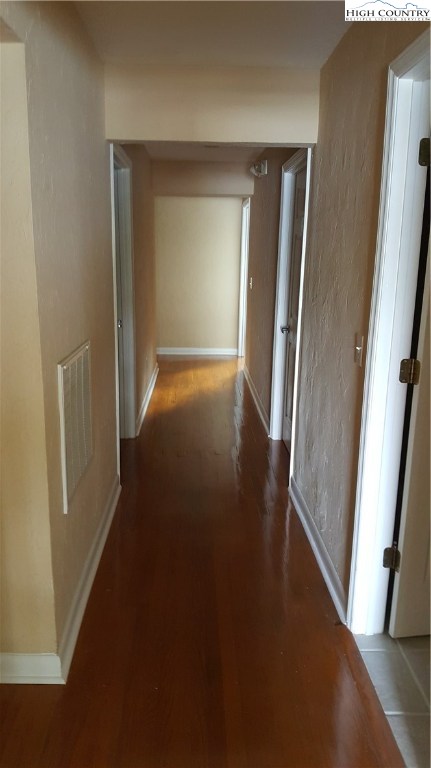 290 Queen Street Boone, NC 28607 - Photo 6 of 23 Gallery Image 6
