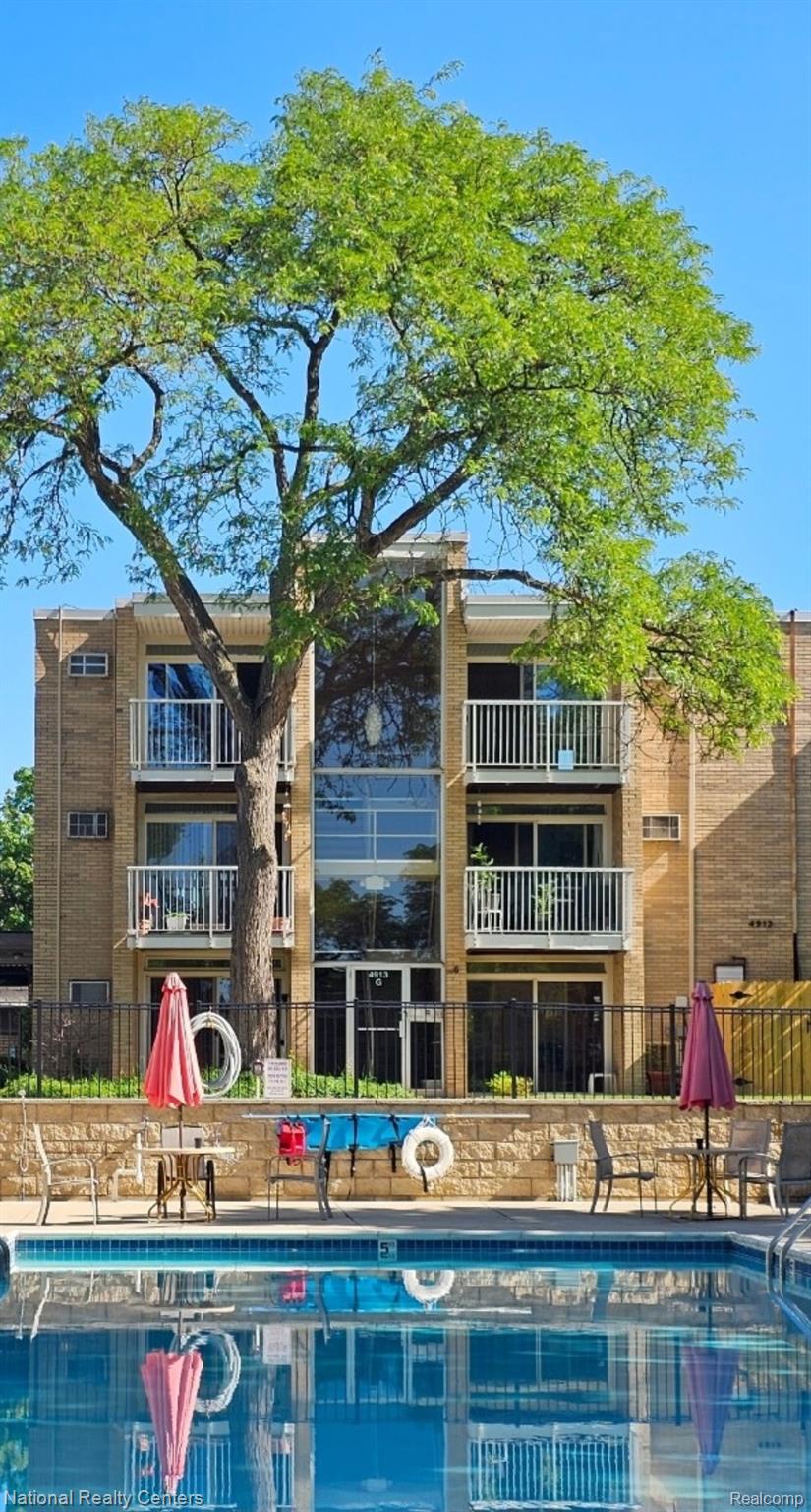 4913 Crooks Road, Unit G5 Royal Oak, MI 48073 - Photo 1 of 16 Exterior(1).jpeg