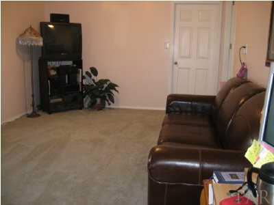 3005 Northwest Junction Road Cantonment, FL 32533 - Photo 7 of 11 family room