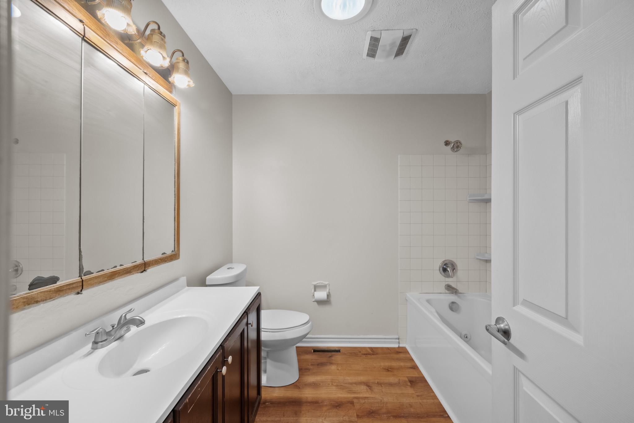 316 Sarhelm Road Harrisburg, PA 17112 - Photo 12 of 25