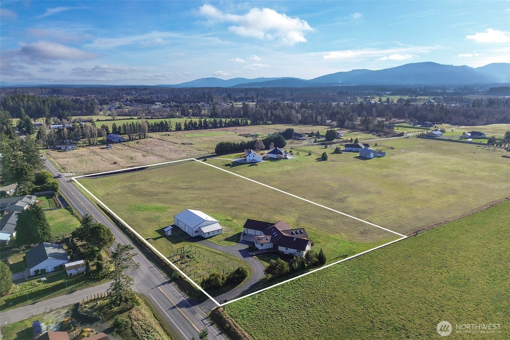 1132 Woodcock Road Sequim, WA 98382 - Photo 3 of 40