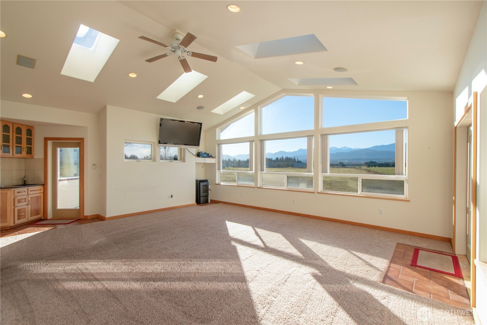 1132 Woodcock Road Sequim, WA 98382 - Photo 8 of 40