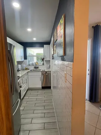 $189,000 | 490 Southeast 19th Avenue, Unit 106, Pompano Beach, FL 33060