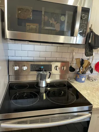 $189,000 | 490 Southeast 19th Avenue, Unit 106, Pompano Beach, FL 33060