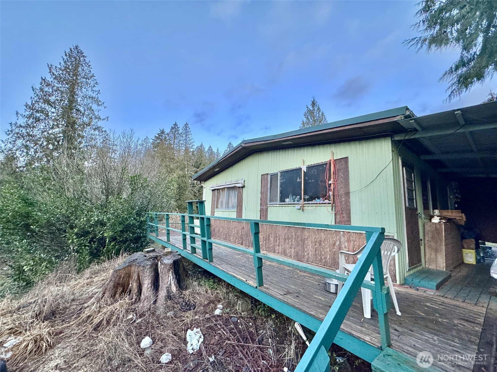 6639 Goodwin Road Everson, WA 98247 - Photo 1 of 2 a front view of a house with garden