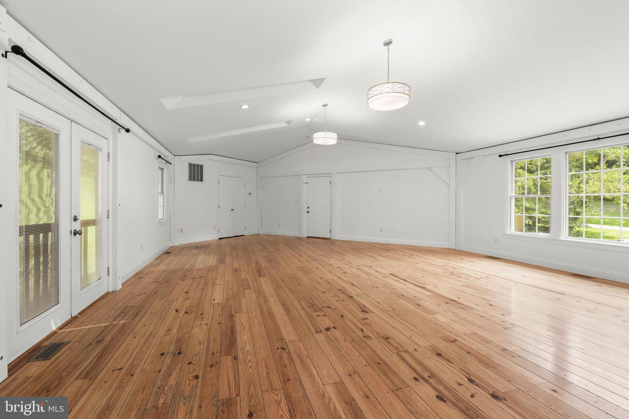 4224 Roop Road Mount Airy, MD 21771 - Photo 5 of 76 Upper Level-1 Family Room