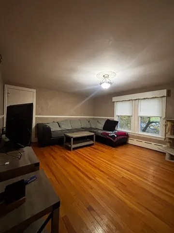 $2,400 | 30 Linwood Avenue, Unit 2, Methuen, MA 01844