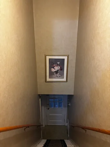 $2,400 | 30 Linwood Avenue, Unit 2, Methuen, MA 01844