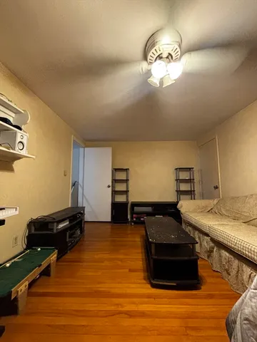 $2,400 | 30 Linwood Avenue, Unit 2, Methuen, MA 01844