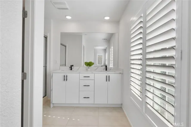 a sign that is on the wall