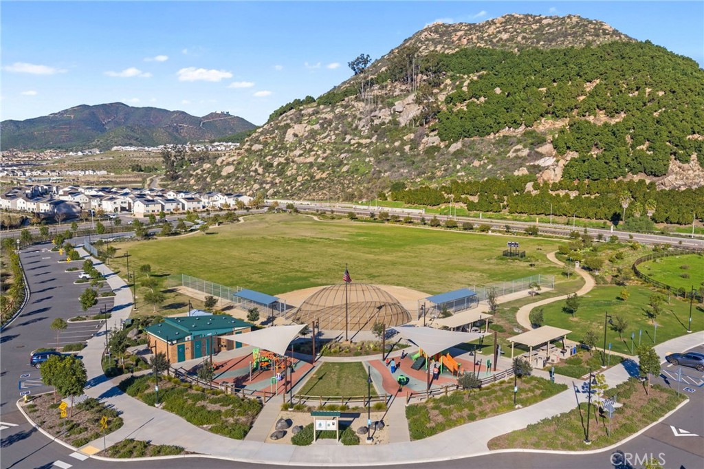 303 Sweet Place Fallbrook, CA 92028 - Photo 57 of 59 a view of a city with an ocean view