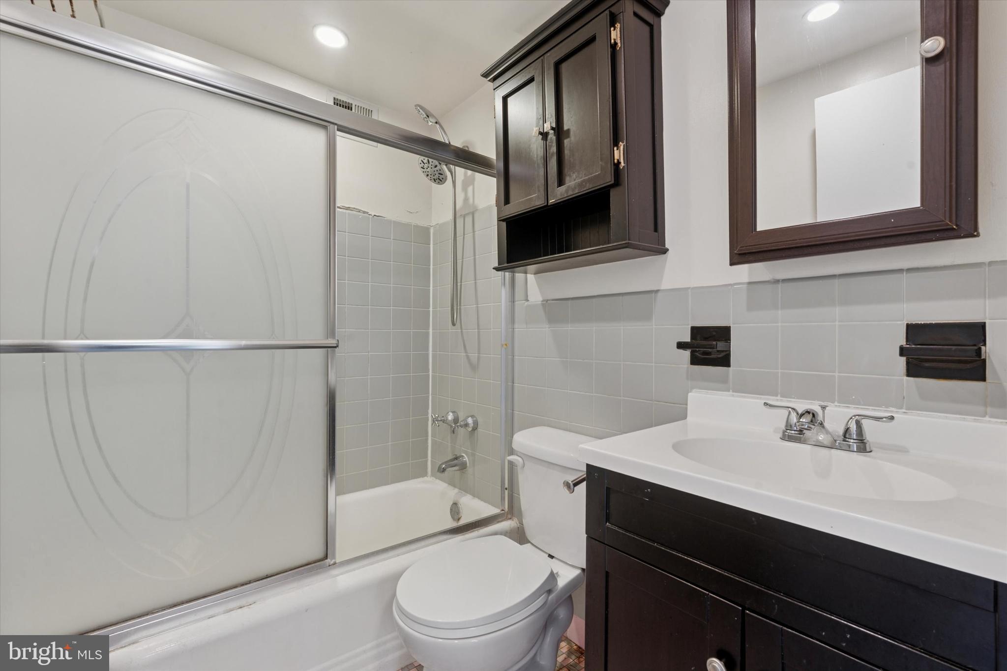 2101 Chestnut Street, Unit 710 Philadelphia, PA 19103 - Photo 24 of 24 Gallery Image 24