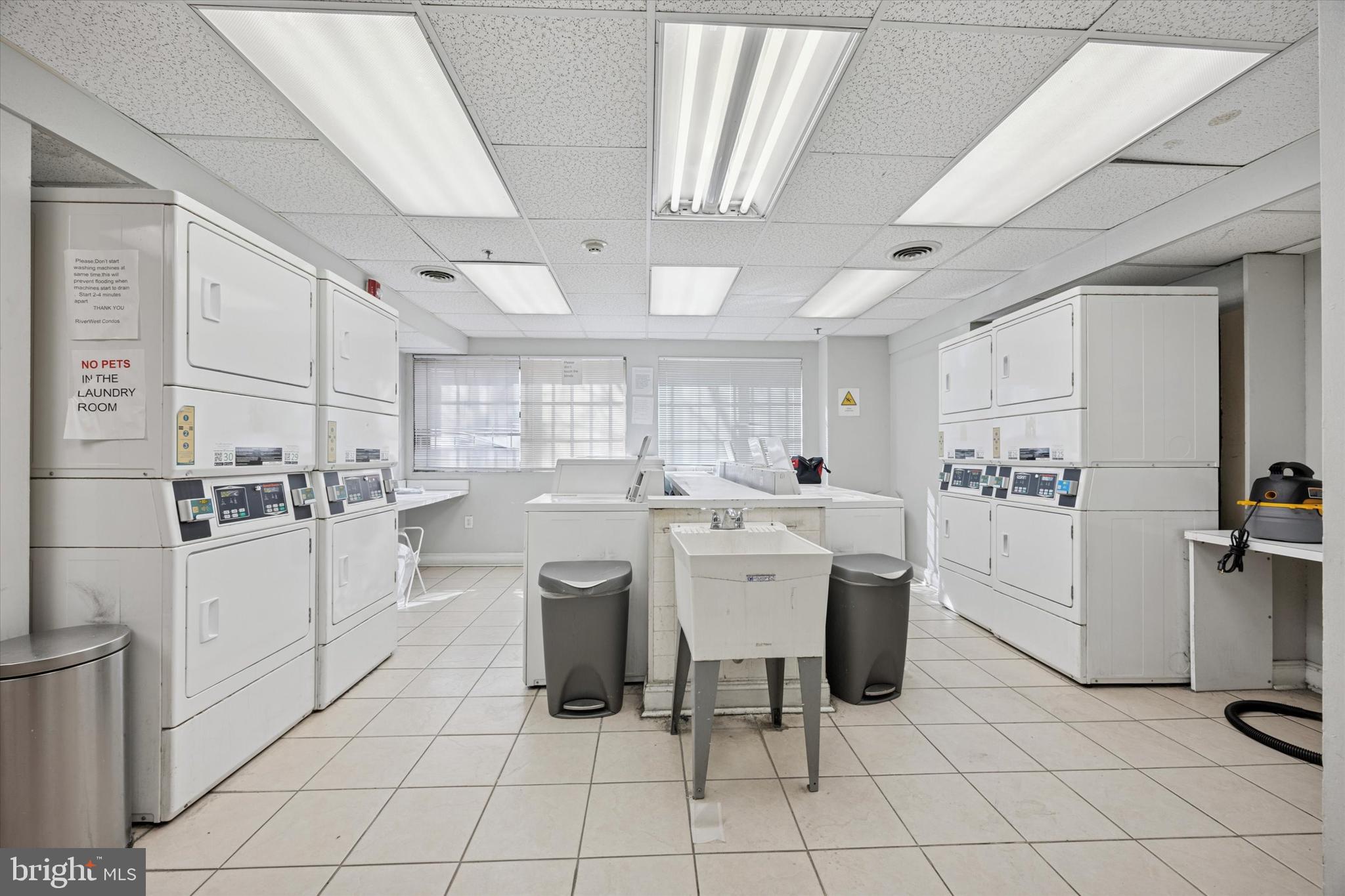 2101 Chestnut Street, Unit 710 Philadelphia, PA 19103 - Photo 6 of 24 Gallery Image 6