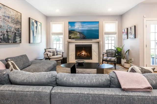 $1,899,000 | 16 Fernwood Road, Livingston, NJ 07039