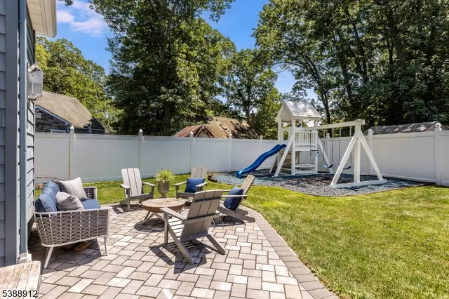 $1,899,000 | 16 Fernwood Road, Livingston, NJ 07039