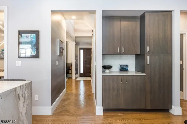 $1,899,000 | 16 Fernwood Road, Livingston, NJ 07039