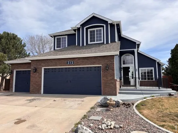 $540,000 | 312 Mountain View Avenue, Fort Lupton, CO 80621