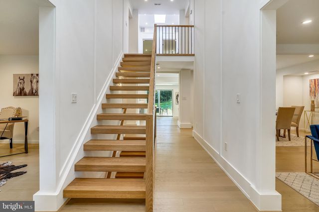 $1,737,000 | 5605 Overlea Road, Bethesda, MD 20816