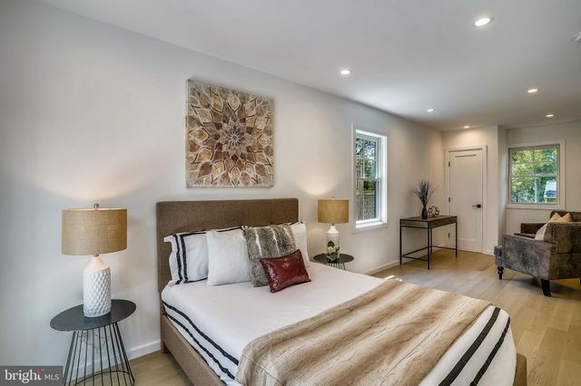 $1,737,000 | 5605 Overlea Road, Bethesda, MD 20816