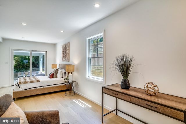 $1,737,000 | 5605 Overlea Road, Bethesda, MD 20816