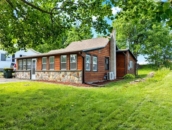 $269,000 | E13620 Idlewild Road, Merrimac, WI 53561