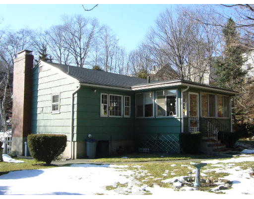 11 Spring View Terrace Lynn, MA 01904 - Photo 12 of 13 Gallery Image 12