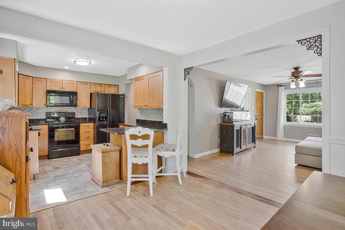 24 Robshire Manor Road Huntingtown, MD 20639 - Photo 9 of 55