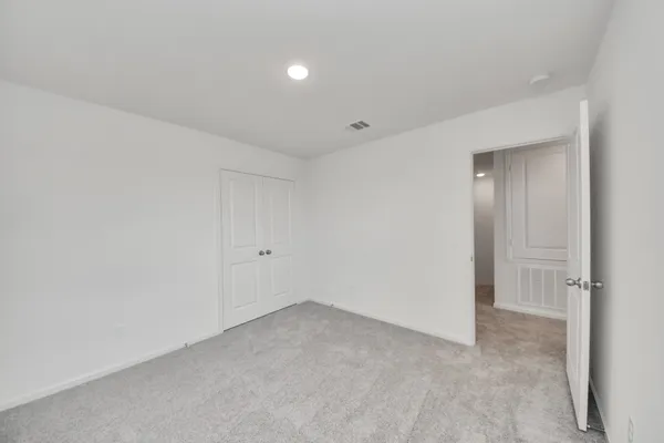 $2,625 | 10315 Malta Trce Drive, Unit B, Rosharon, TX 77583