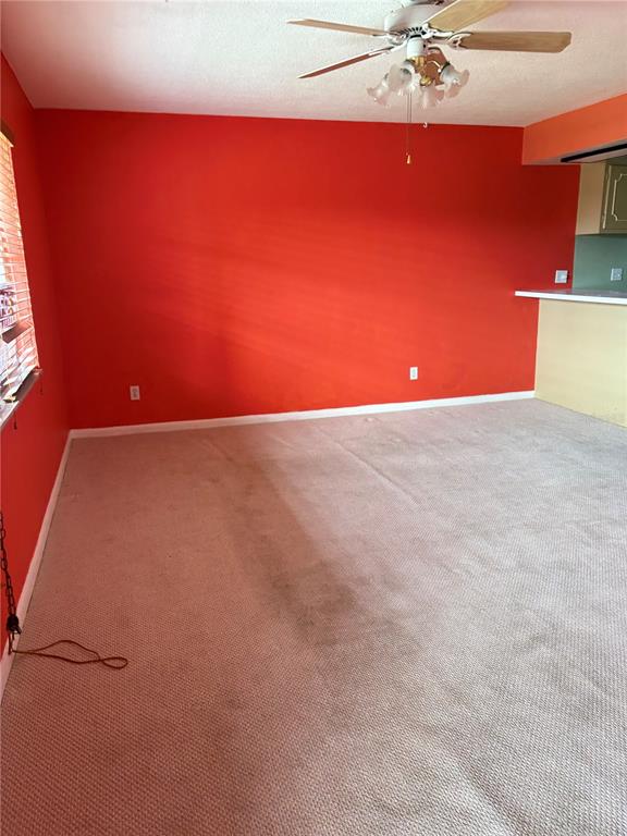 5505 Hernandes Drive, Unit 216 Orlando, FL 32808 - Photo 2 of 4