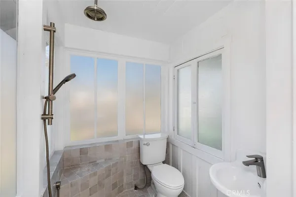 $5,750 | 624 Emerald Street, Redondo Beach, CA 90277