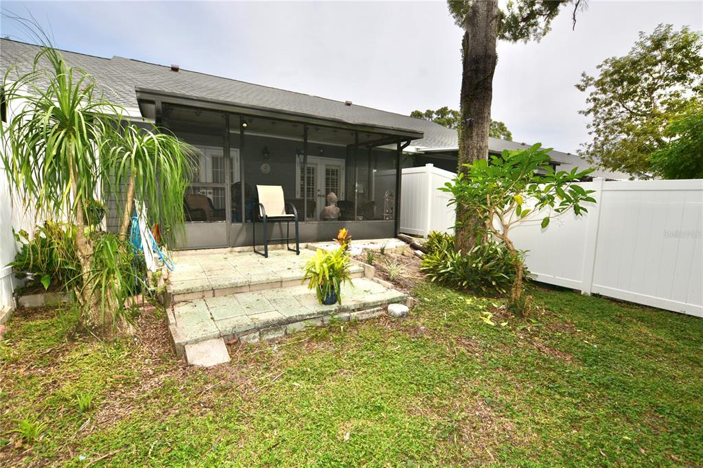 1762 Castle Rock Road Tampa, FL 33612 - Photo 36 of 52 Gallery Image 36