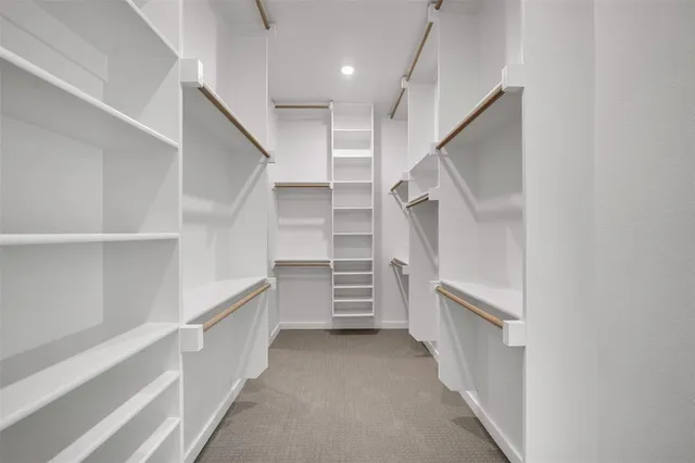 a view of walk in closet