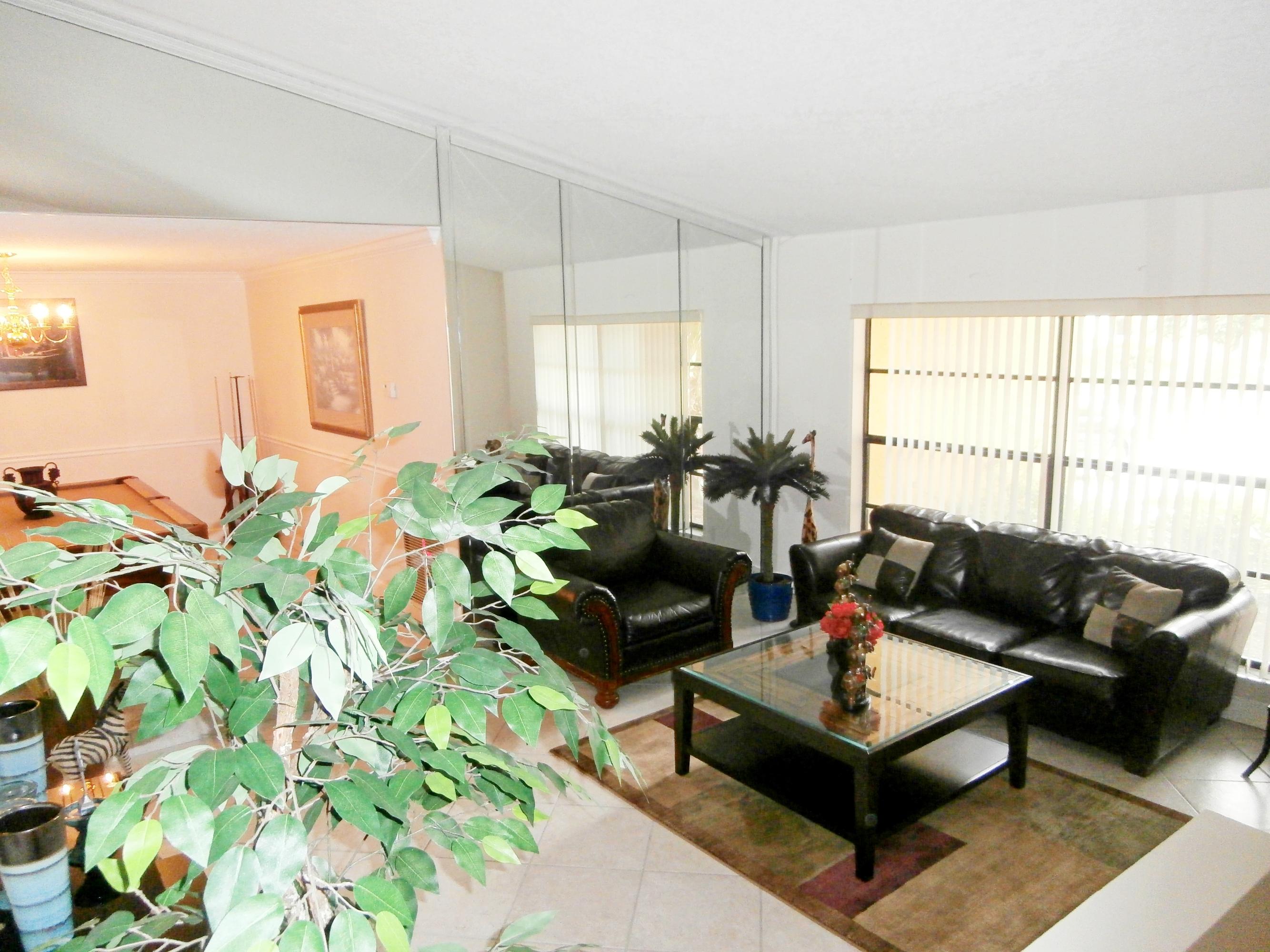 1421 Southwest 17th Street Boca Raton, FL 33486 - Photo 2 of 12 SW 17 Street listing 021