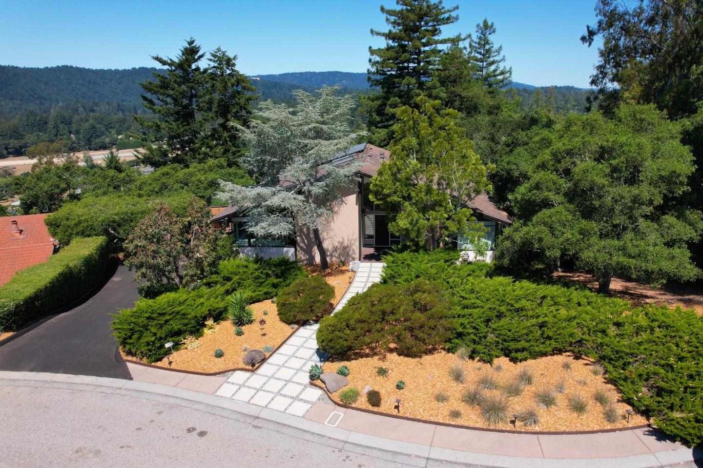 21 Kite Hill Road Santa Cruz, CA 95060 - Photo 4 of 54