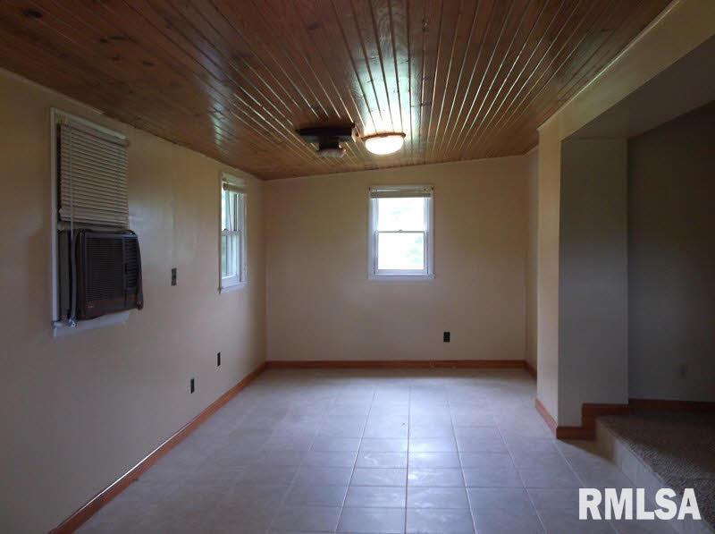 189 Homberg Road Golconda, IL 62938 - Photo 5 of 15 Gallery Image 5