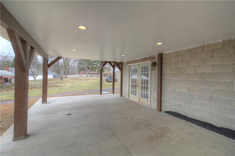 800 Planter Drive Rochester, PA 15074 - Photo 21 of 24