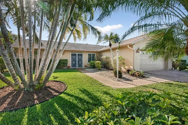 $575,000 | 6701 16th Ave Drive West, Bradenton, FL 34209