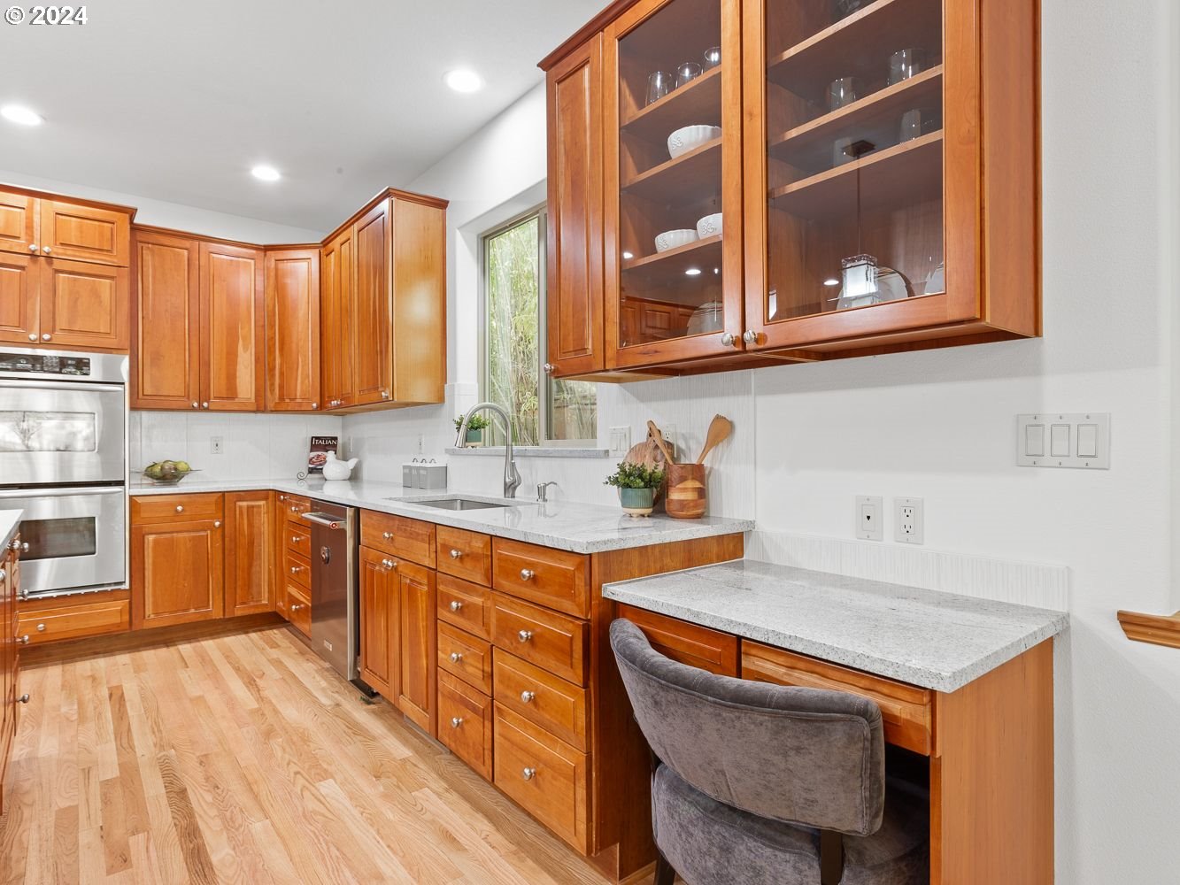 4312 Southwest 40th Avenue Portland, OR 97221 - Photo 18 of 47