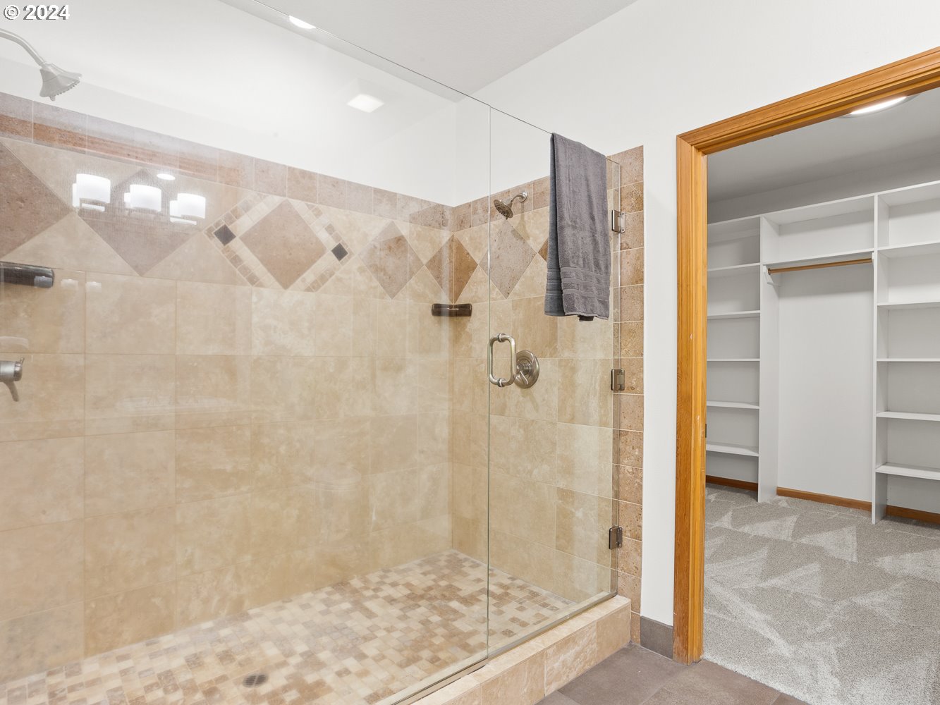 4312 Southwest 40th Avenue Portland, OR 97221 - Photo 32 of 47 Bathroom